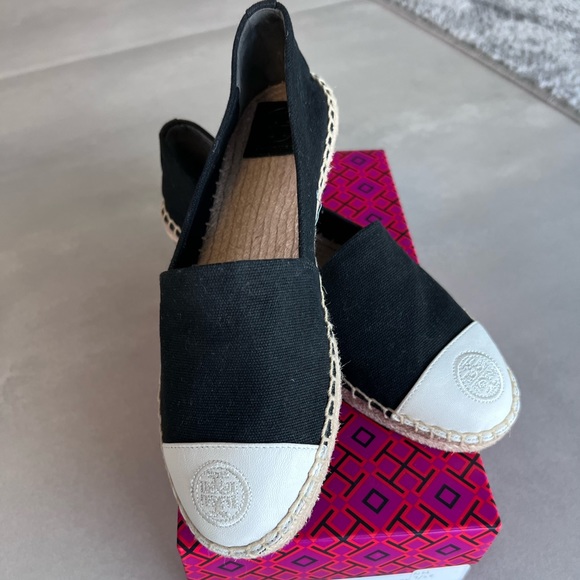 Tory Burch espadrilles black canvas slipon leather cap toe 7 slides miller Reva - Picture 2 of 6